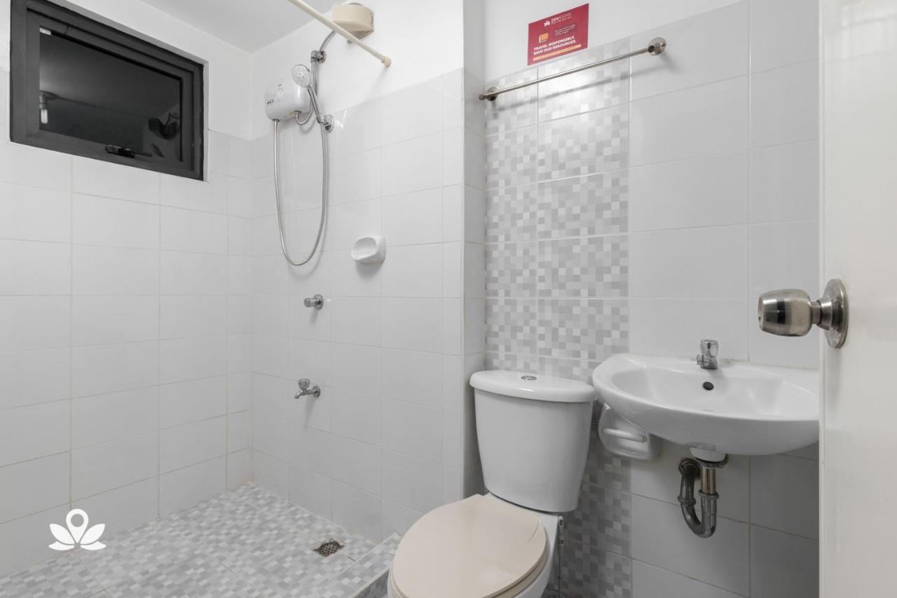 Zen Rooms Adb Avenue Ortigas Pasig City Ngoại thất bức ảnh
